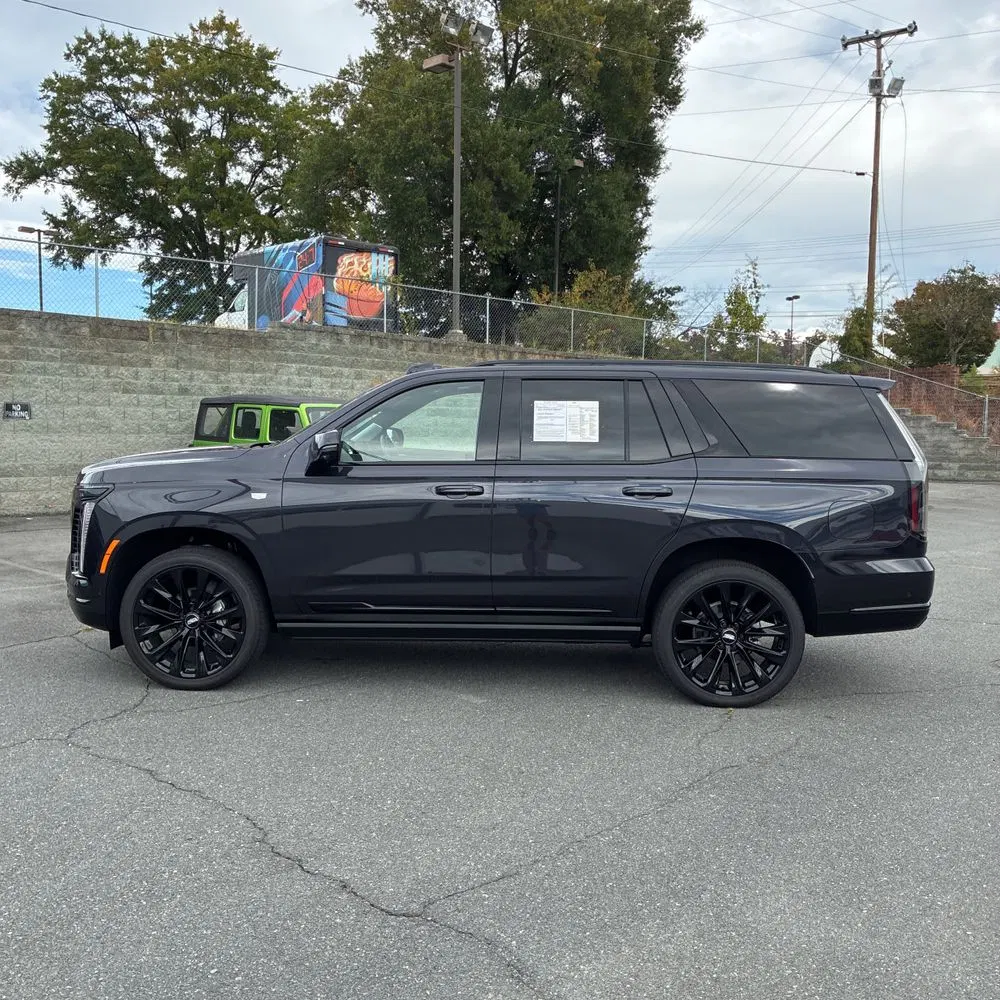 2025 Cadillac Escalade Sport Platinum