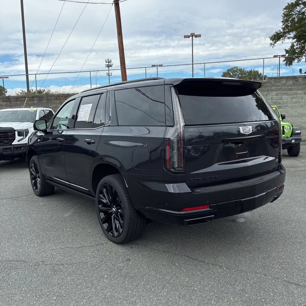 2025 Cadillac Escalade Sport Platinum
