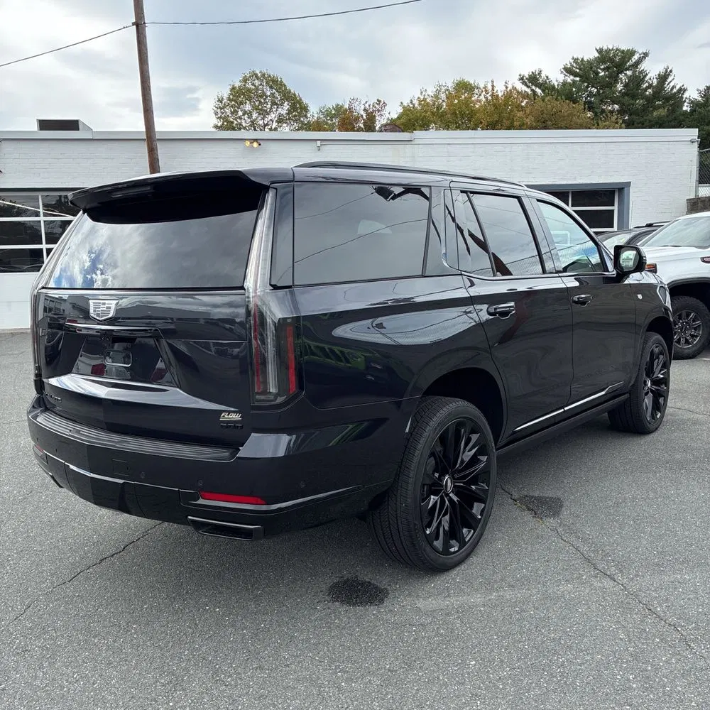 2025 Cadillac Escalade Sport Platinum