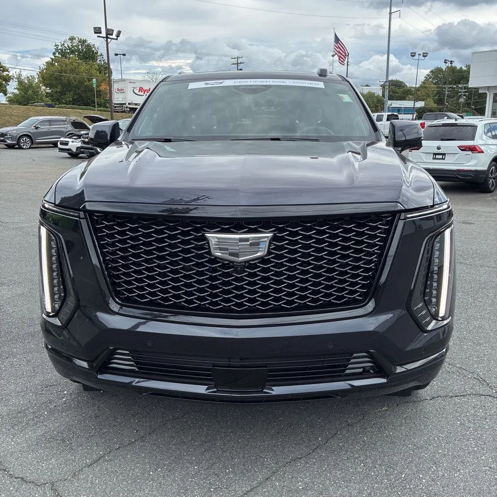 2025 Cadillac Escalade Sport Platinum