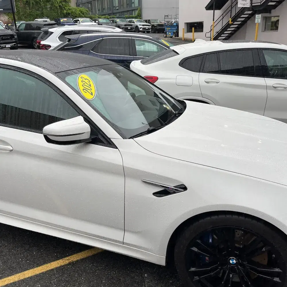 2023 BMW M5