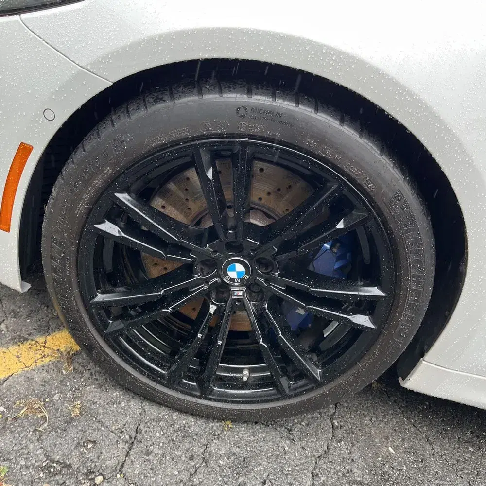2023 BMW M5