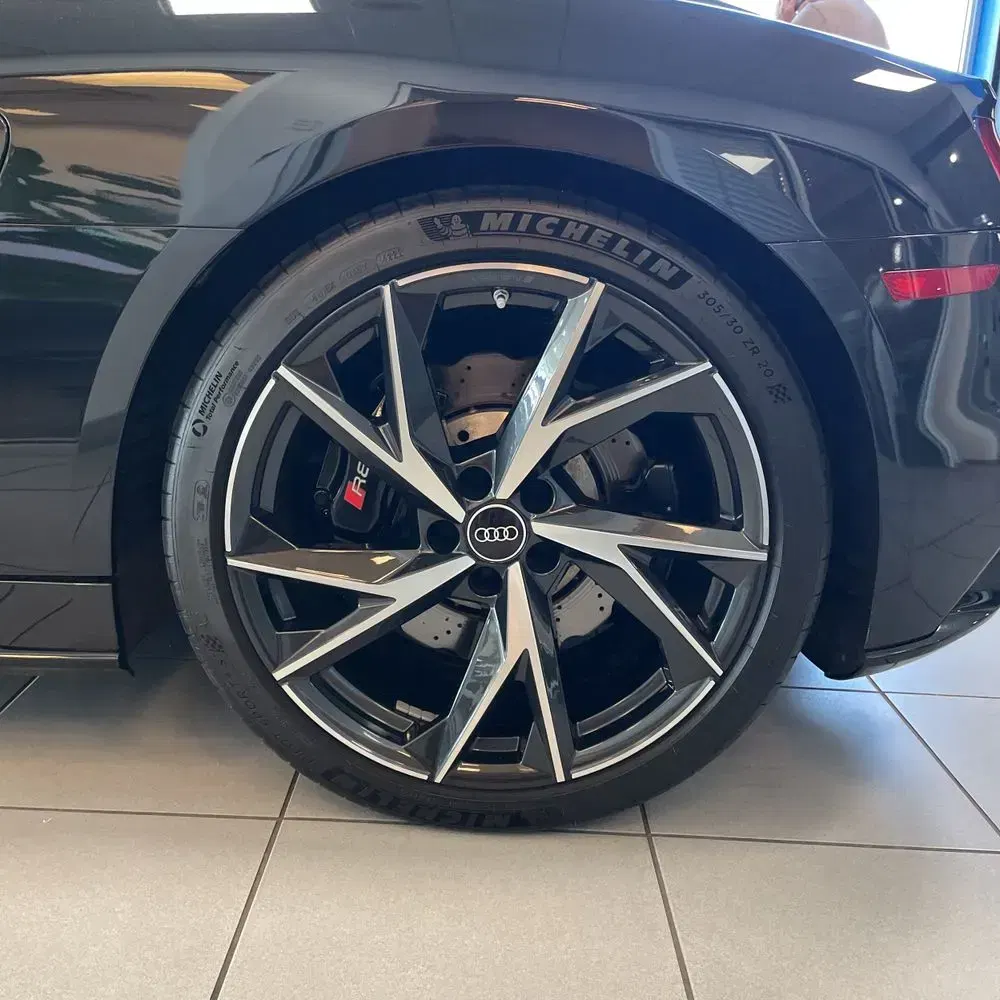 2022 Audi R8 V10