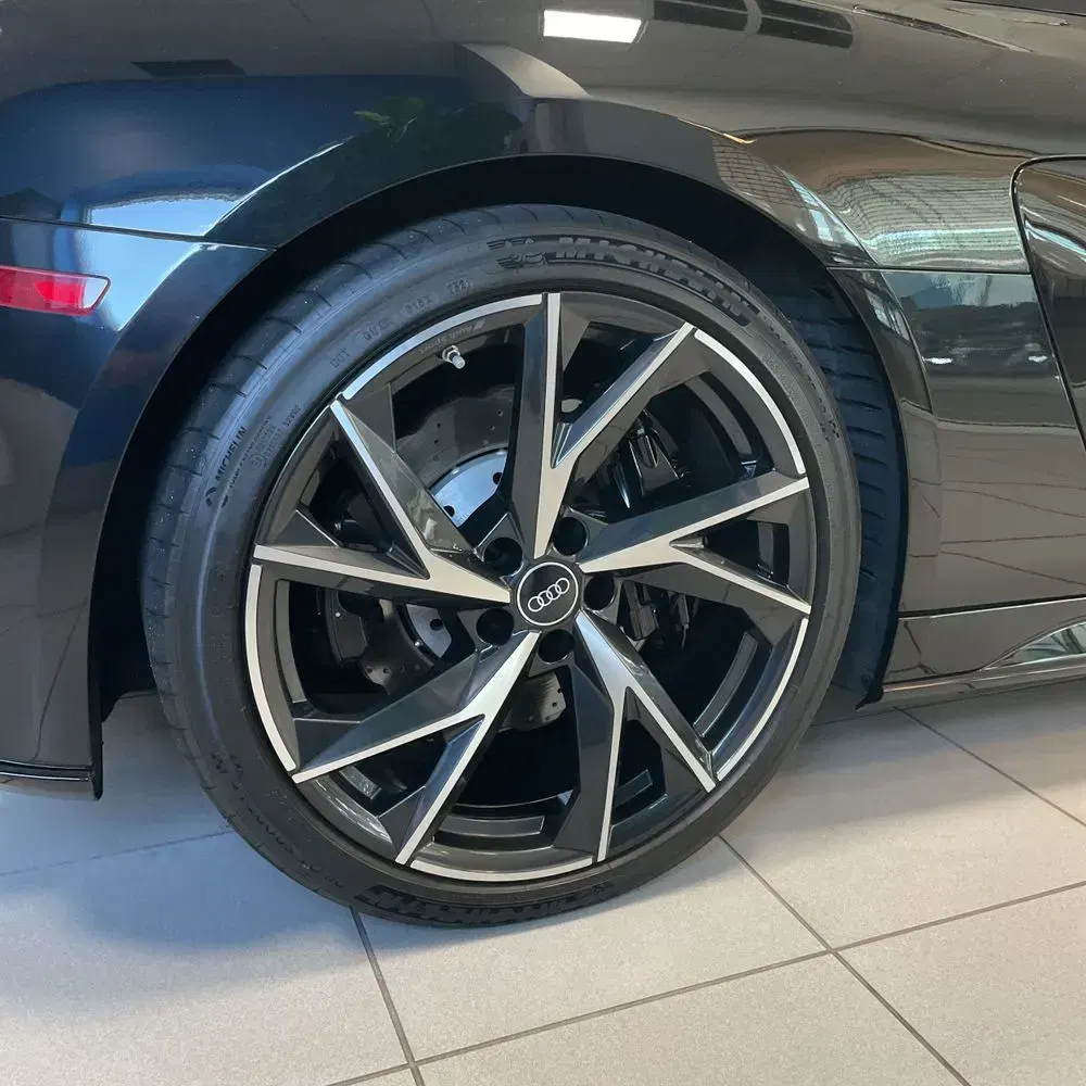 2022 Audi R8 V10
