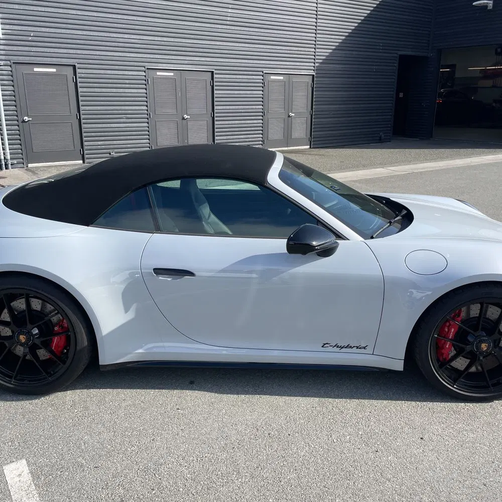 2025 Porsche 911 Carrera GTS