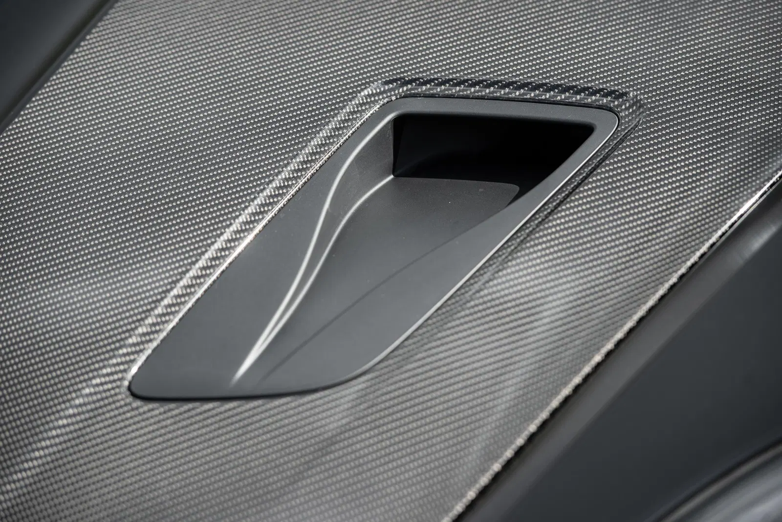 2025 Porsche 718 Spyder RS - 493-hp 4.0-Liter Flat-6, Weissach Package, Highly Equipped