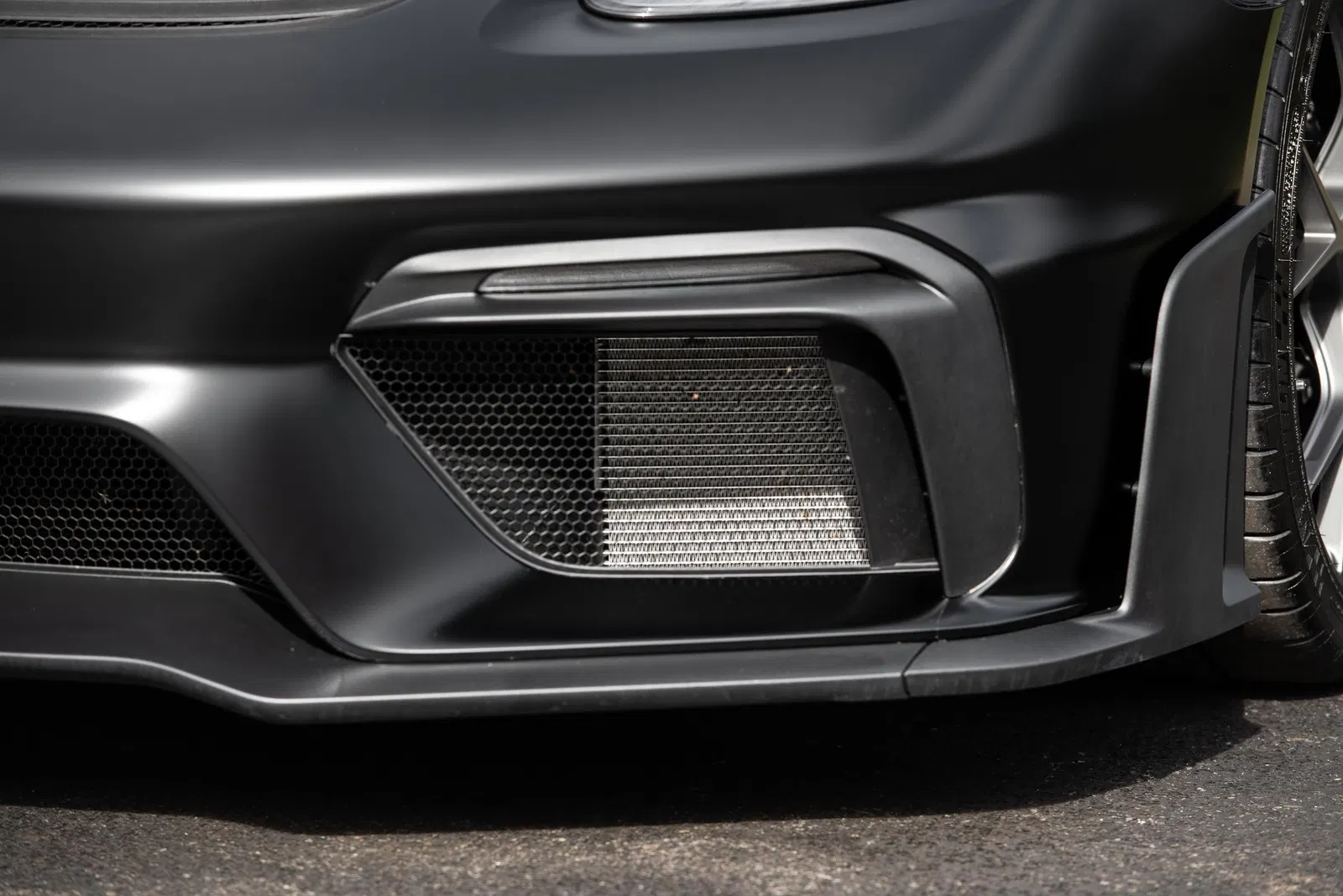 2025 Porsche 718 Spyder RS - 493-hp 4.0-Liter Flat-6, Weissach Package, Highly Equipped