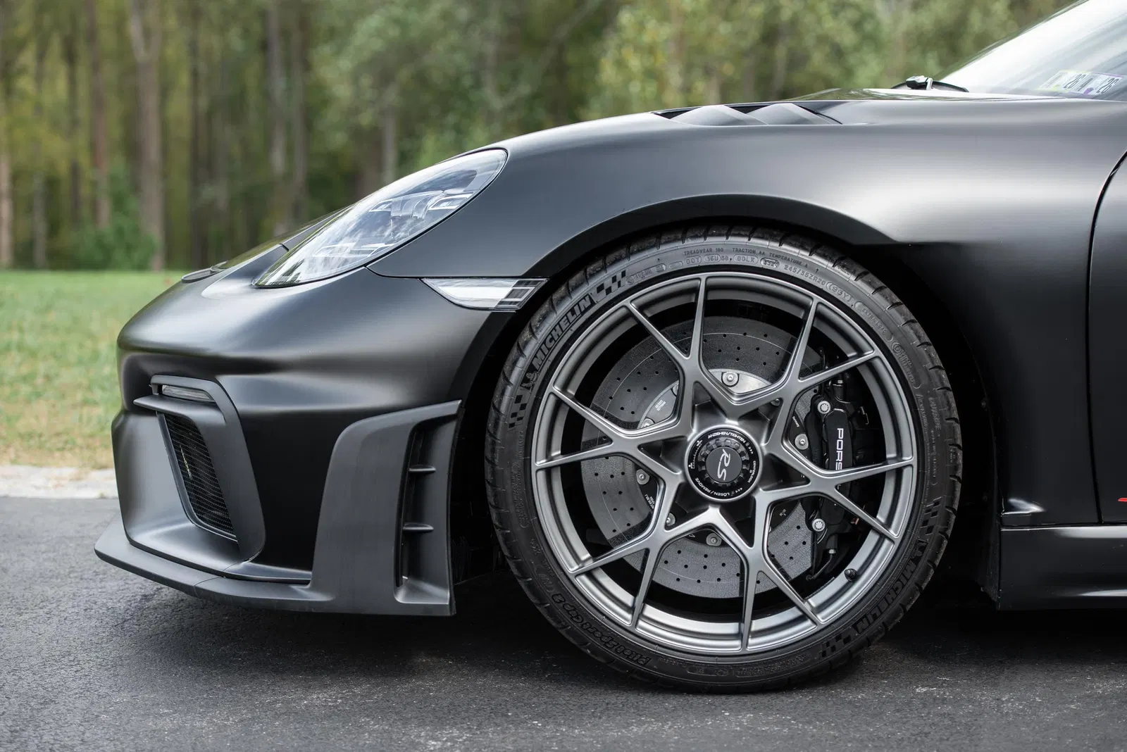 2025 Porsche 718 Spyder RS - 493-hp 4.0-Liter Flat-6, Weissach Package, Highly Equipped