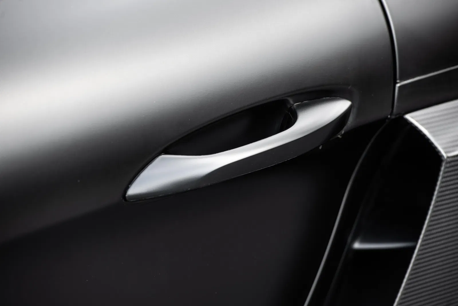 2025 Porsche 718 Spyder RS - 493-hp 4.0-Liter Flat-6, Weissach Package, Highly Equipped