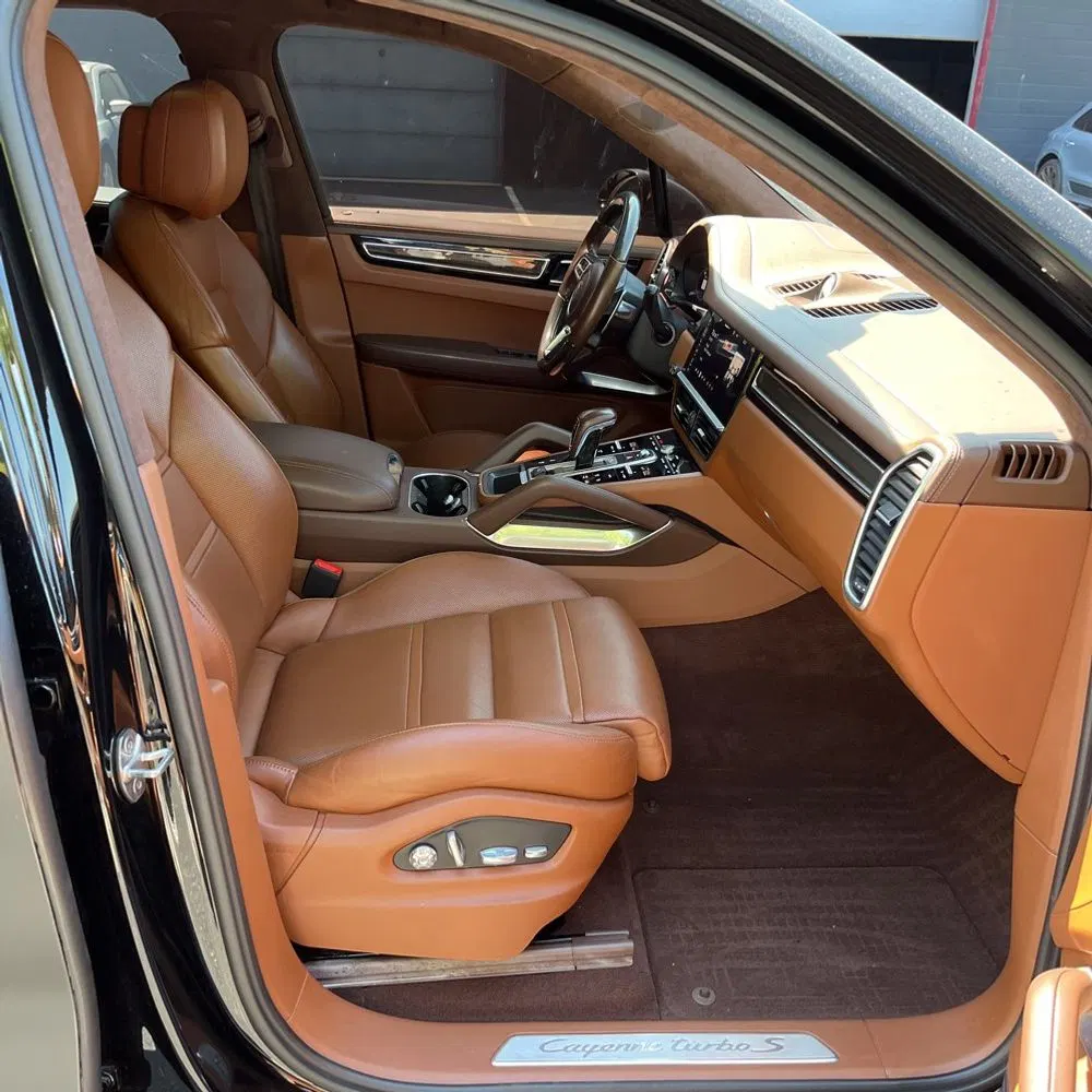 2021 Porsche Cayenne Turbo S E-Hybrid