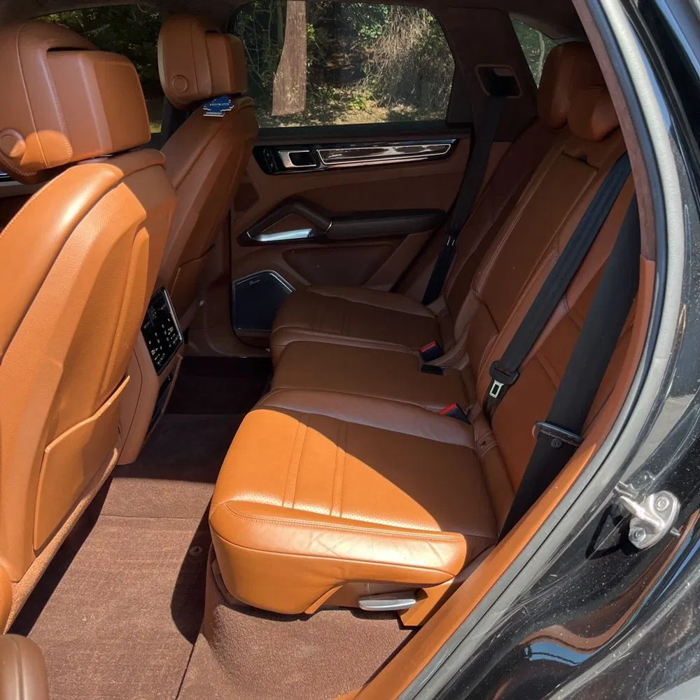 2021 Porsche Cayenne Turbo S E-Hybrid