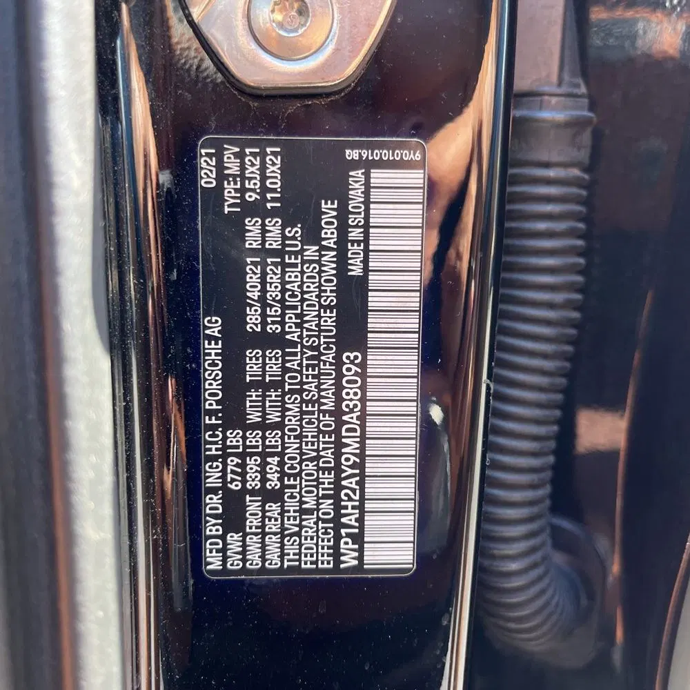 2021 Porsche Cayenne Turbo S E-Hybrid