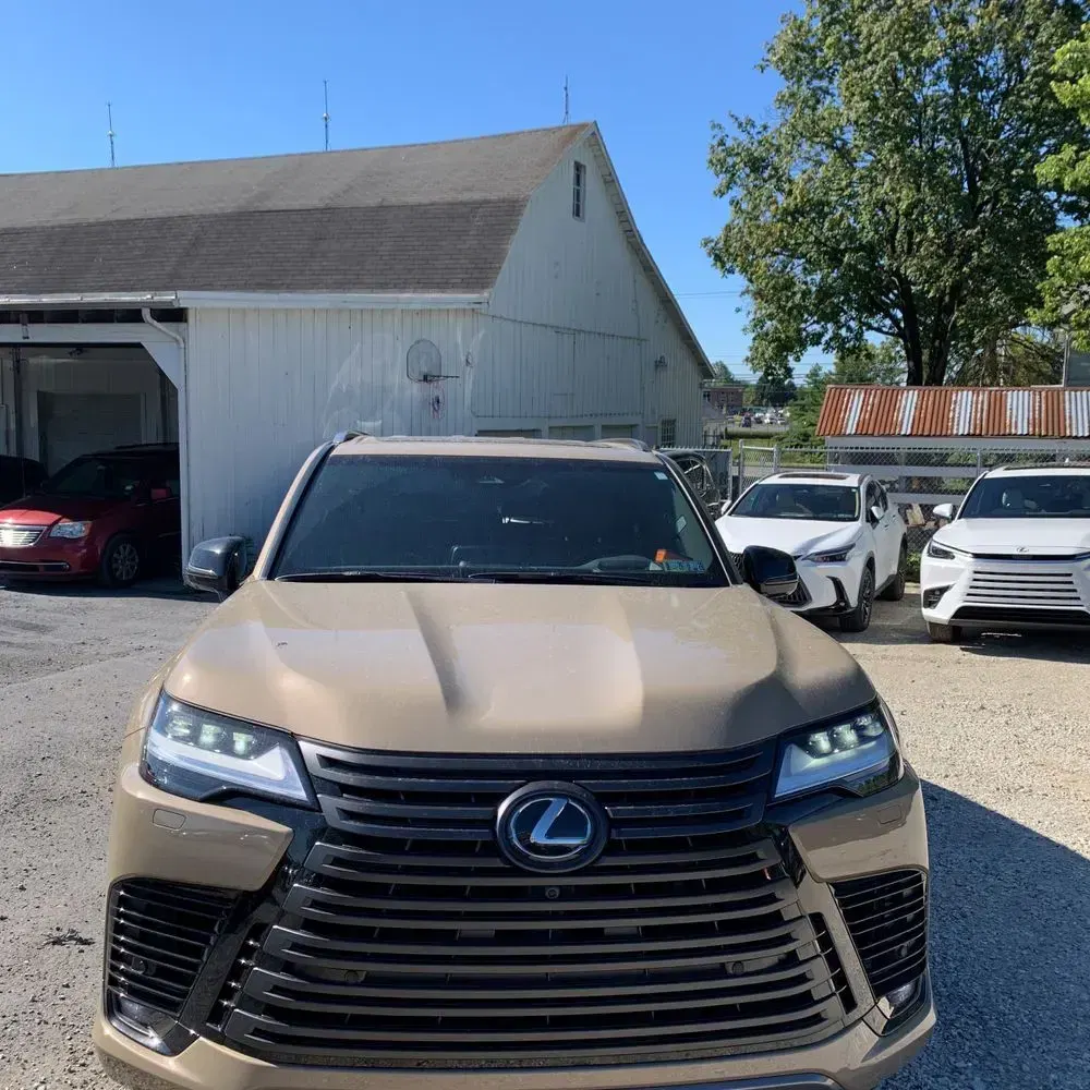 2025 Lexus LX 700h Overtrail
