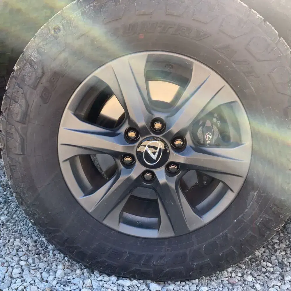 2025 Lexus LX 700h Overtrail