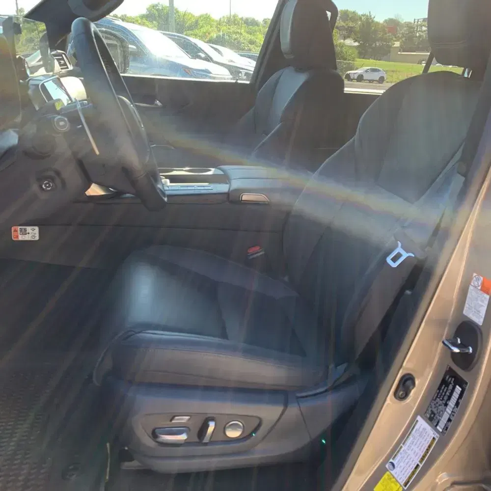 2025 Lexus LX 700h Overtrail