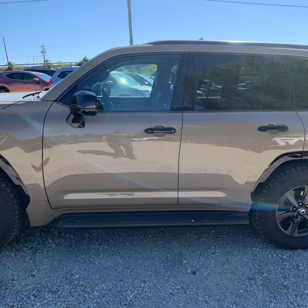 2025 Lexus LX 700h Overtrail