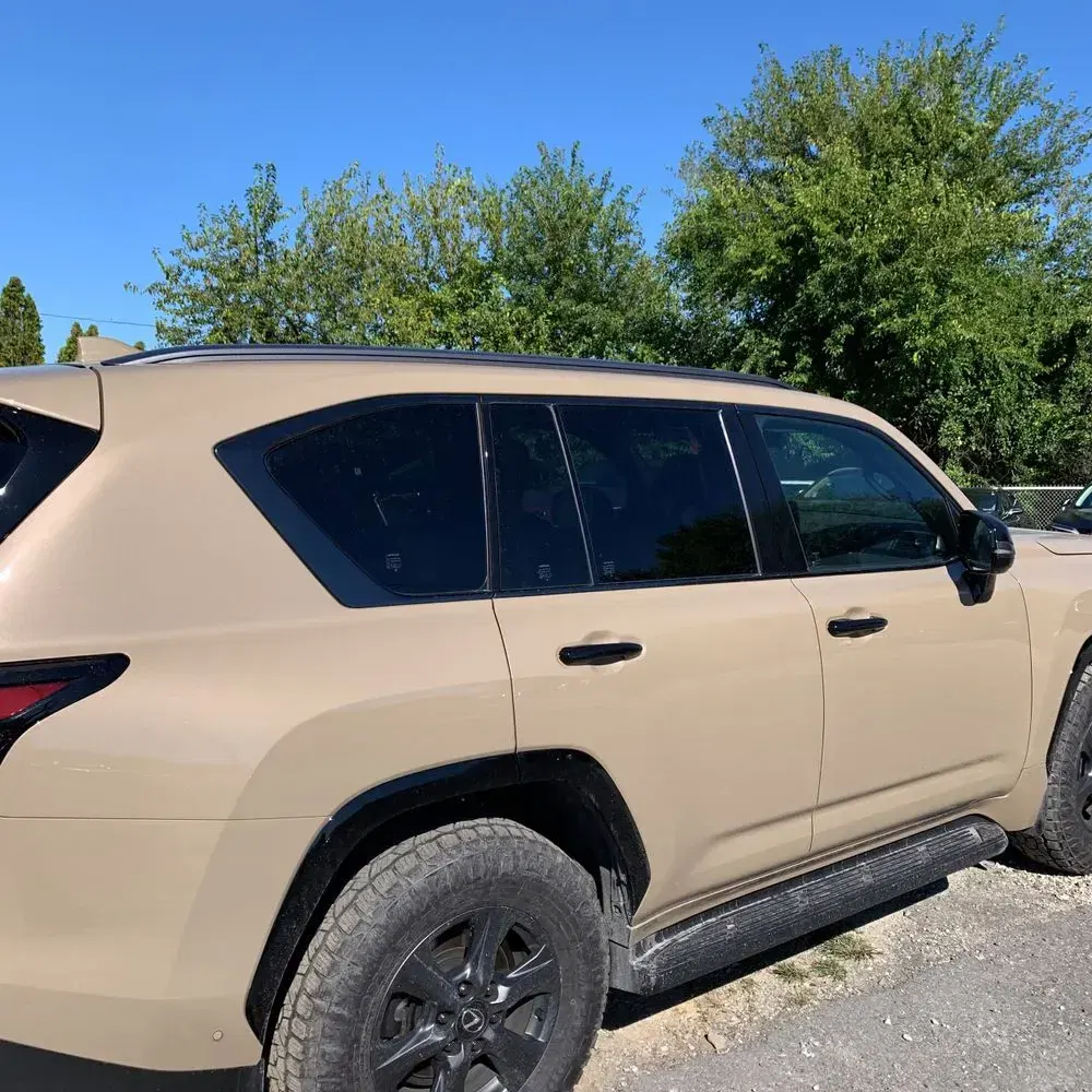 2025 Lexus LX 700h Overtrail