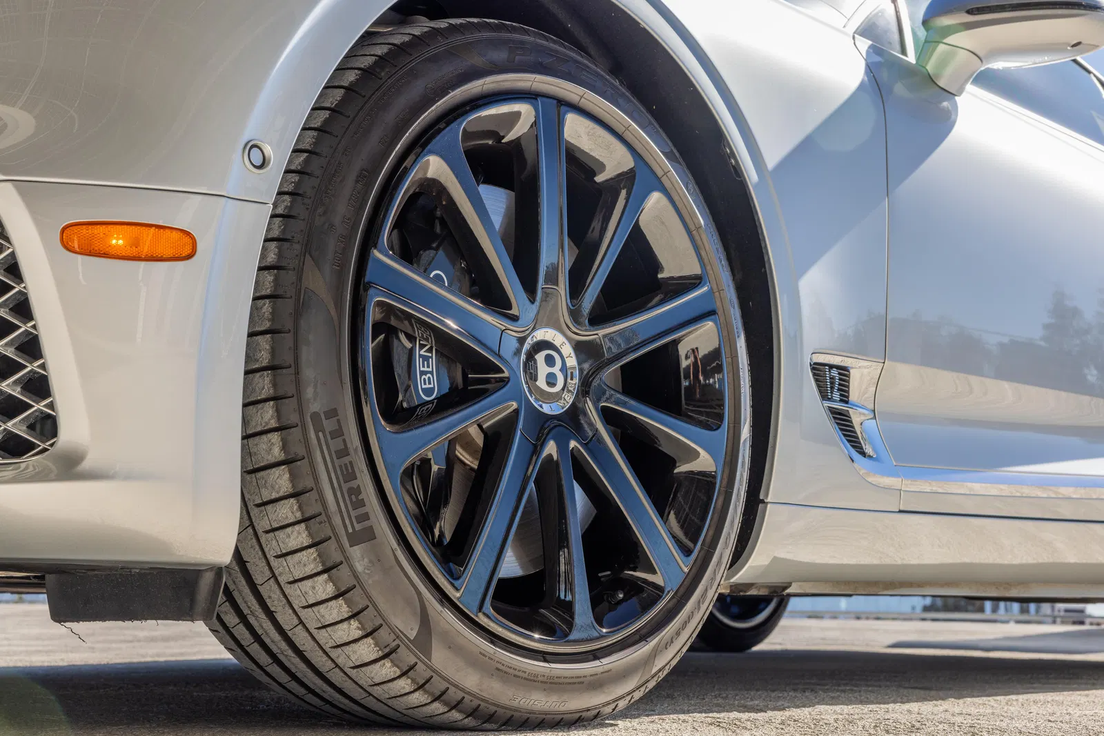 2021 Bentley Continental GT W12 - ~3,200 Miles, 626-hp Twin-Turbo W12, Moonbeam Silver Metallic