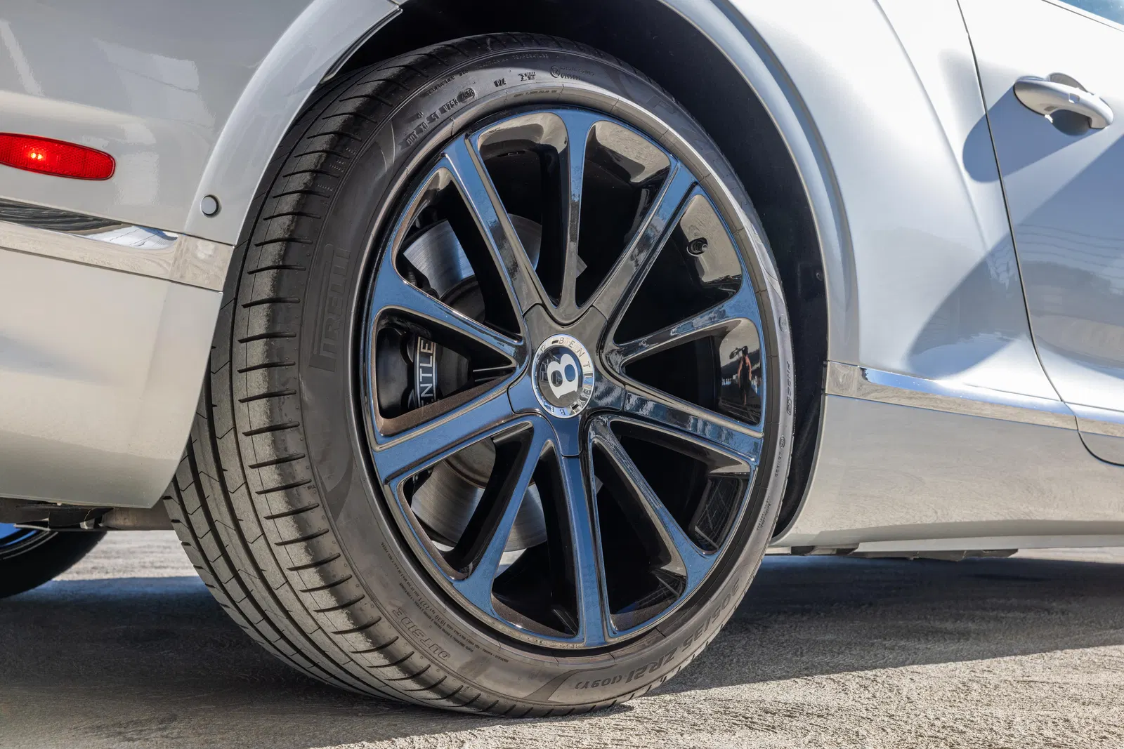 2021 Bentley Continental GT W12 - ~3,200 Miles, 626-hp Twin-Turbo W12, Moonbeam Silver Metallic