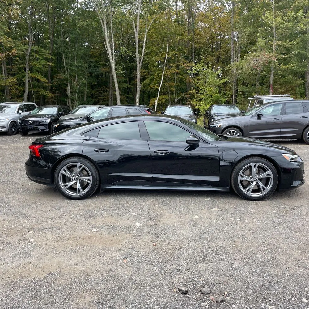 2023 Audi e-tron GT Prestige