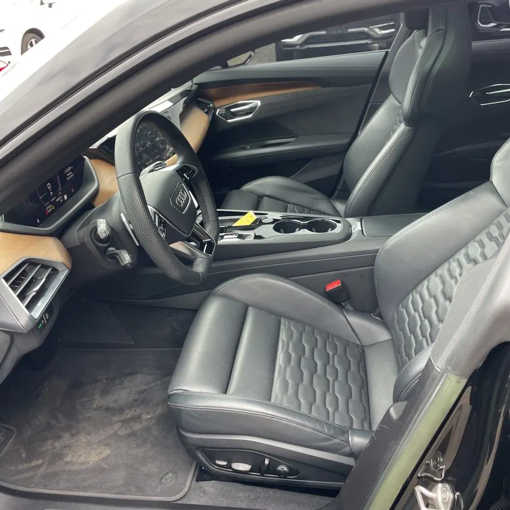 2023 Audi e-tron GT Prestige