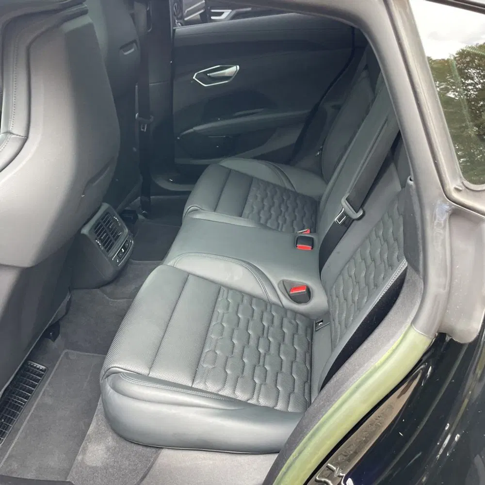 2023 Audi e-tron GT Prestige