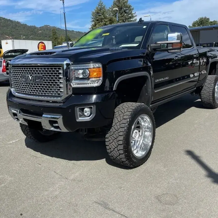 2017 GMC Sierra 2500HD Denali