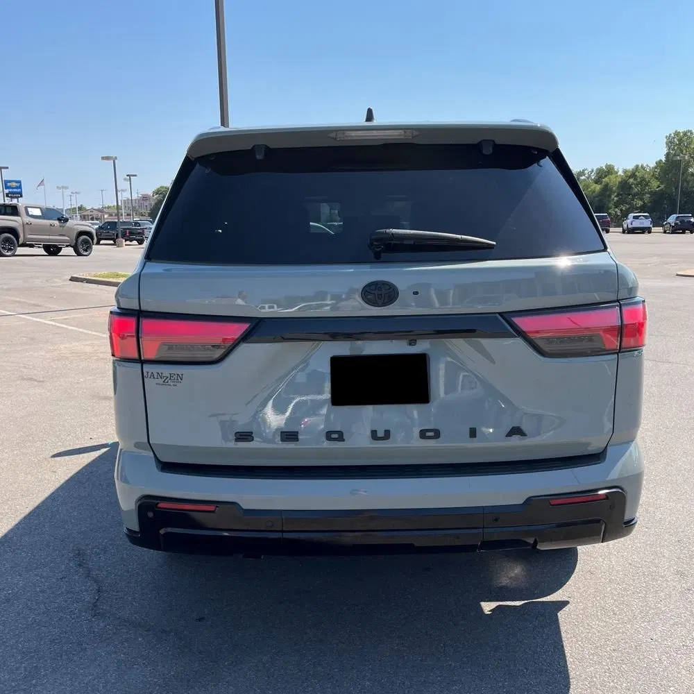 2024 Toyota Sequoia Platinum