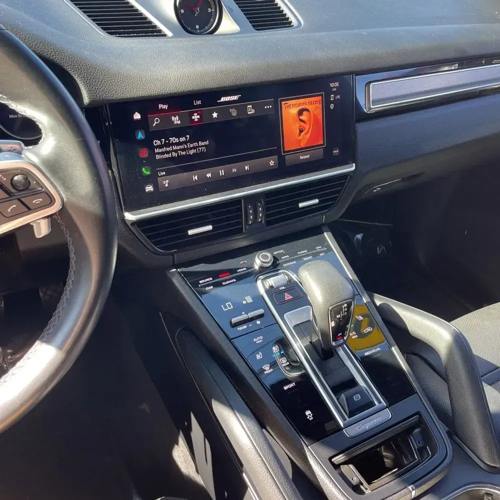 2022 Porsche Cayenne Platinum Edition