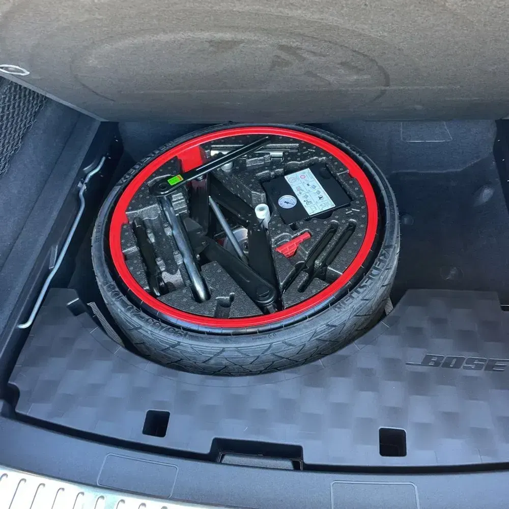 2022 Porsche Cayenne Platinum Edition