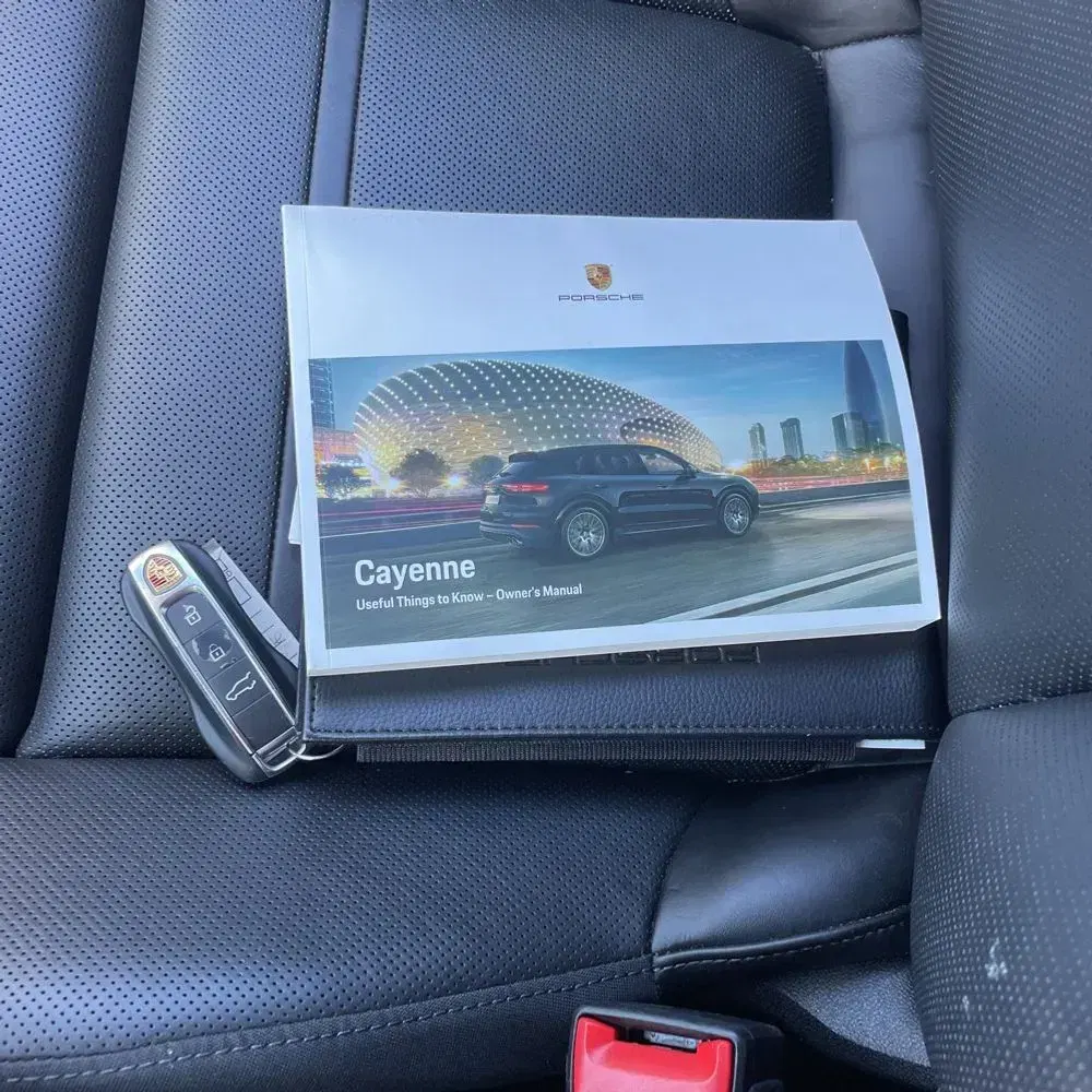 2022 Porsche Cayenne Platinum Edition