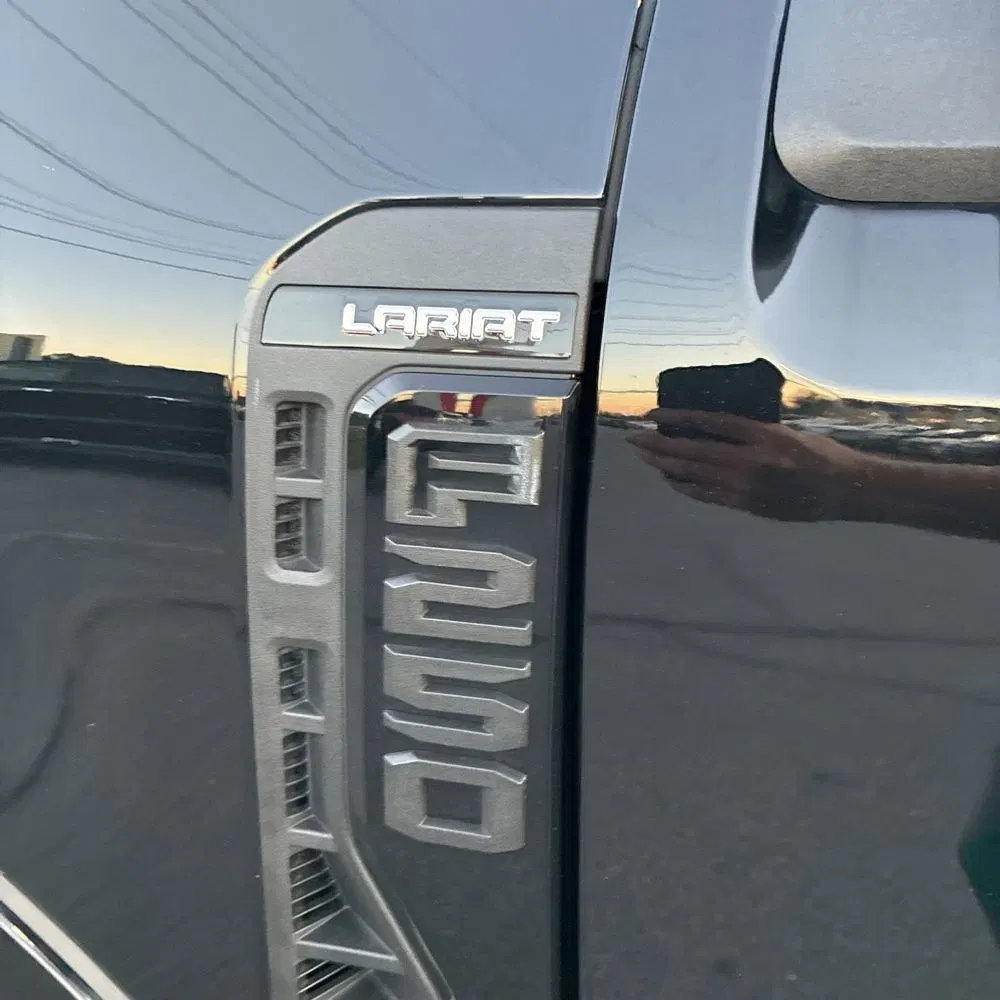 2024 Ford F250 S/D Lariat
