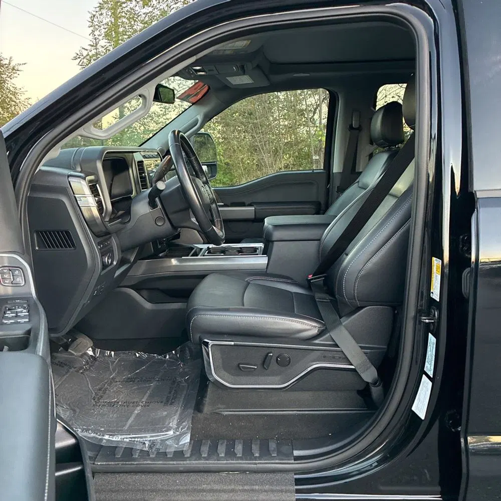 2024 Ford F250 S/D Lariat
