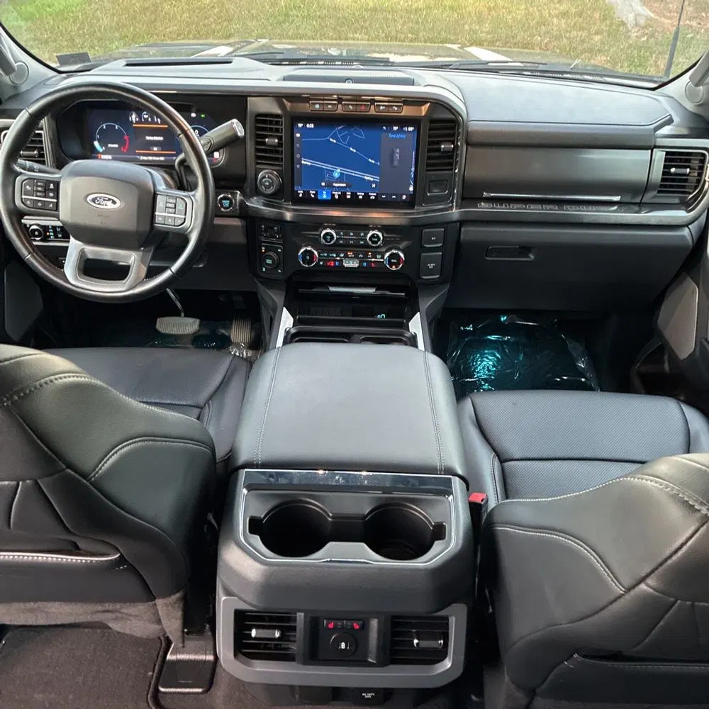 2024 Ford F250 S/D Lariat