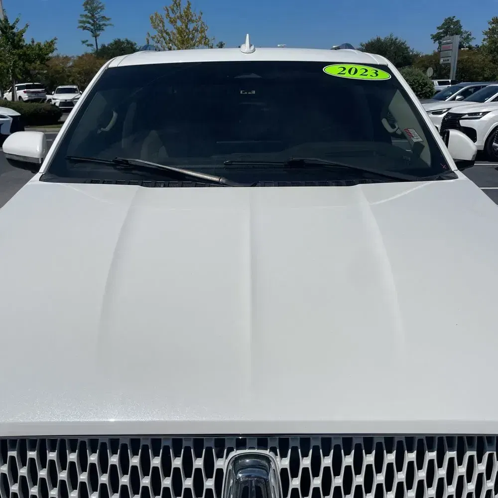 2023 Lincoln Navigator L Reserve