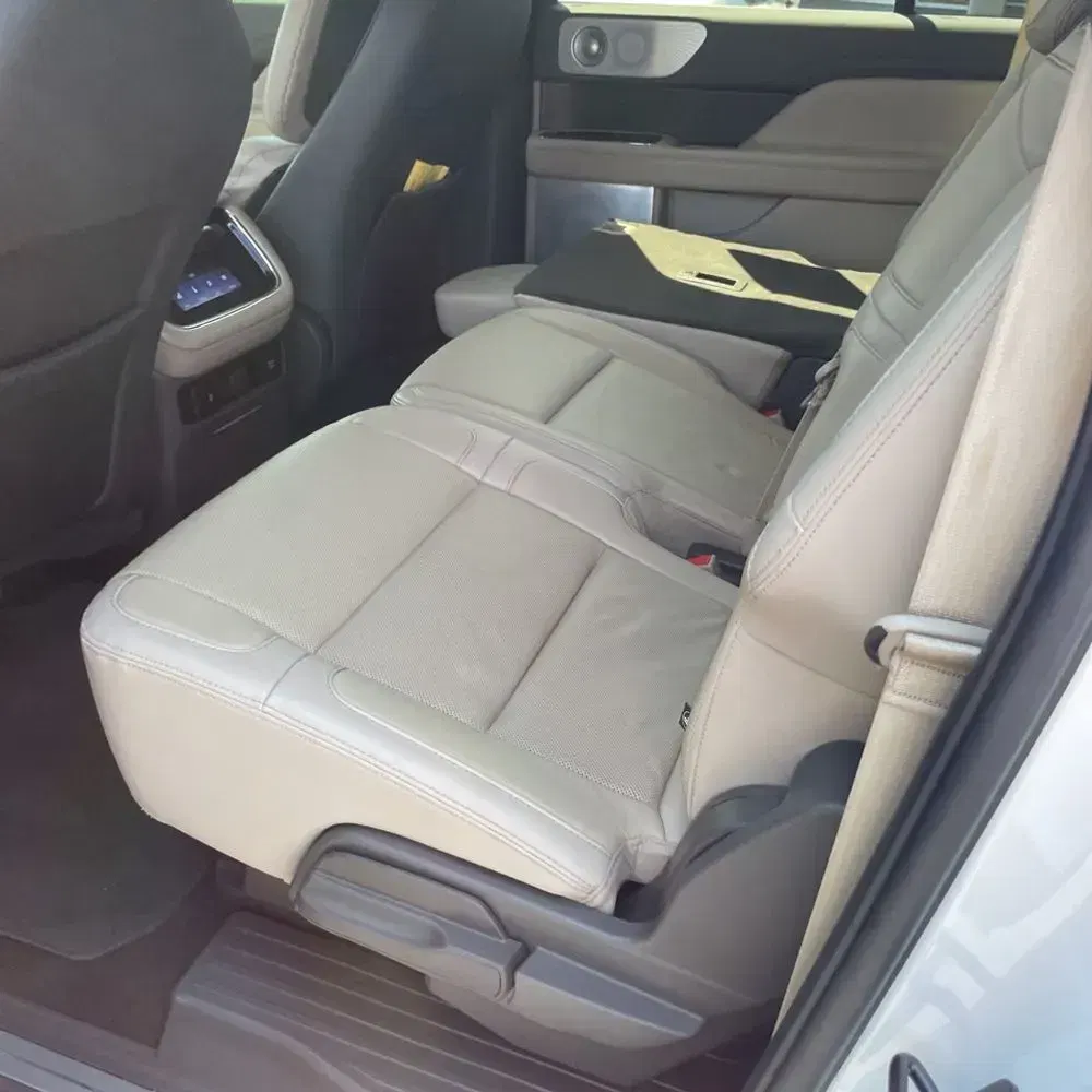 2023 Lincoln Navigator L Reserve