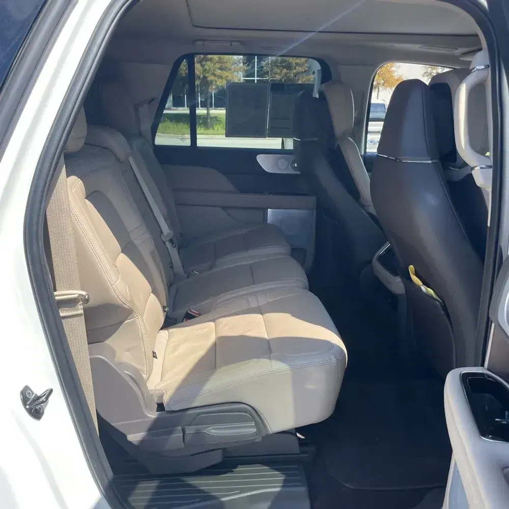 2023 Lincoln Navigator L Reserve
