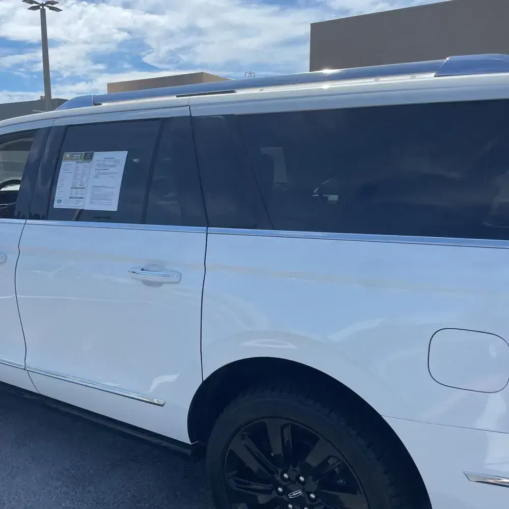 2023 Lincoln Navigator L Reserve