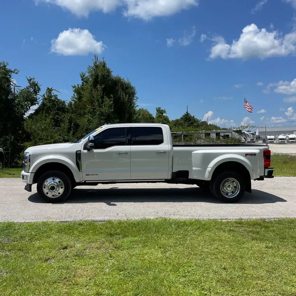2024 Ford F-450 Super Duty Limited