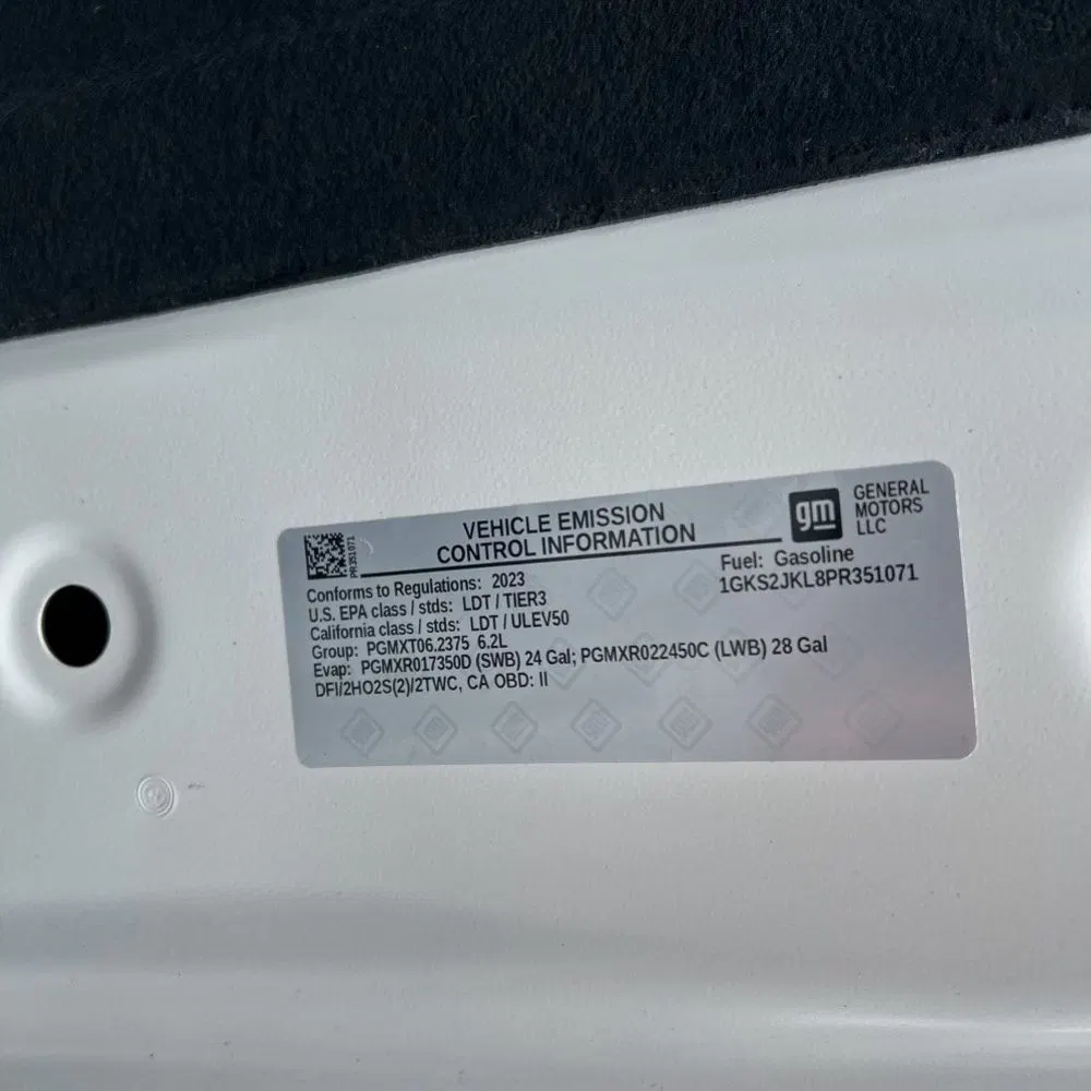 2023 GMC Yukon XL Denali