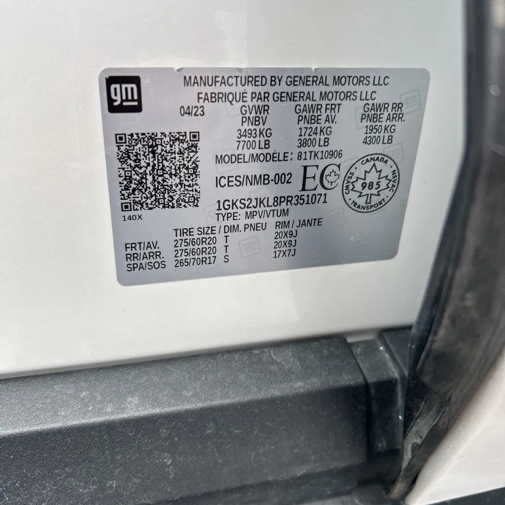 2023 GMC Yukon XL Denali