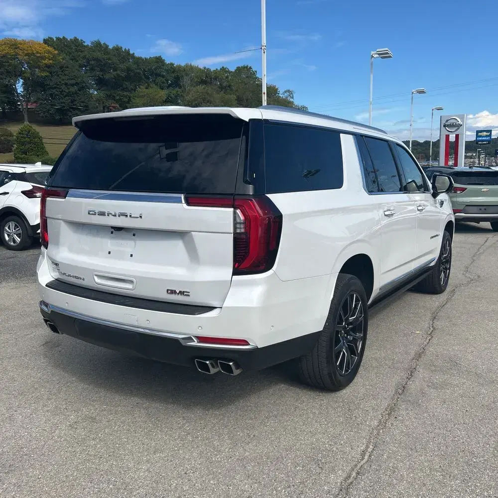 2025 GMC Yukon XL Denali