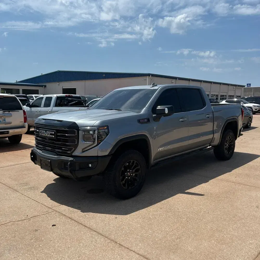 2023 GMC Sierra 1500 AT4X