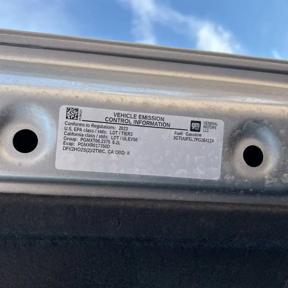 2023 GMC Sierra 1500 AT4X