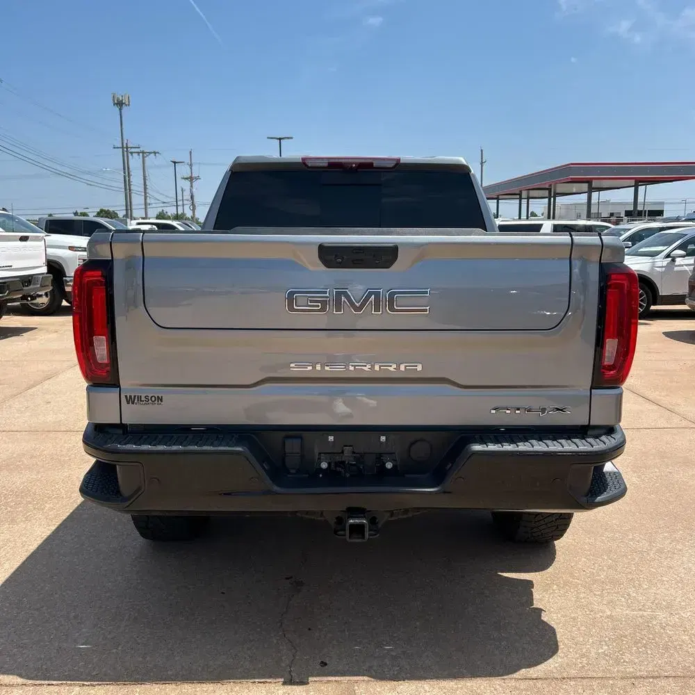 2023 GMC Sierra 1500 AT4X