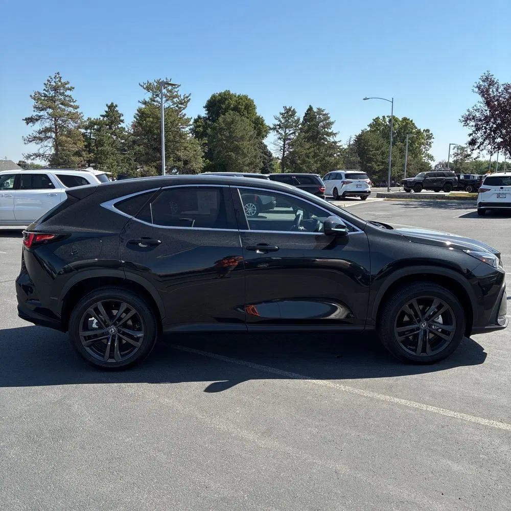 2025 Lexus NX 450h+ Base