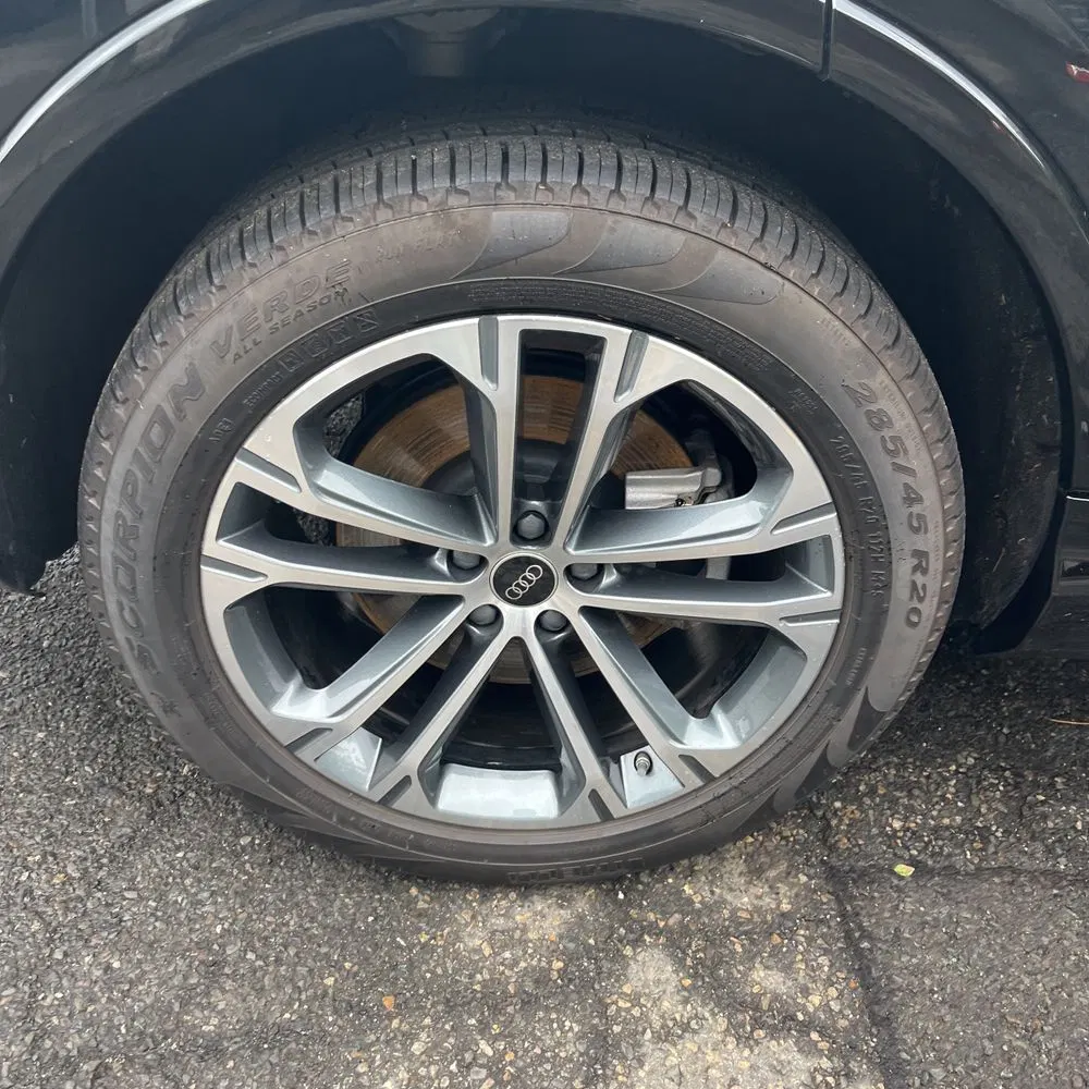 2025 Audi Q7 Premium Plus 45