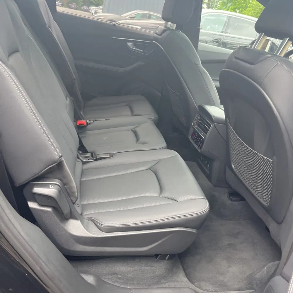 2025 Audi Q7 Premium Plus 45