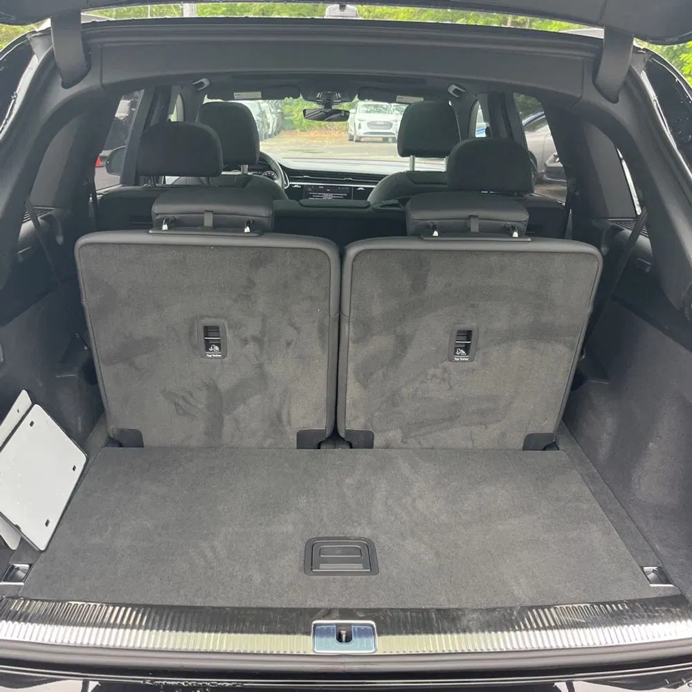 2025 Audi Q7 Premium Plus 45