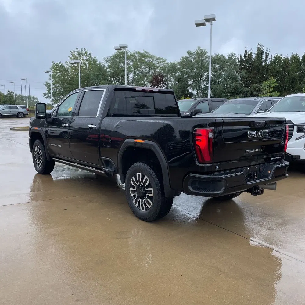 2024 GMC Sierra 2500HD Denali Ultimate